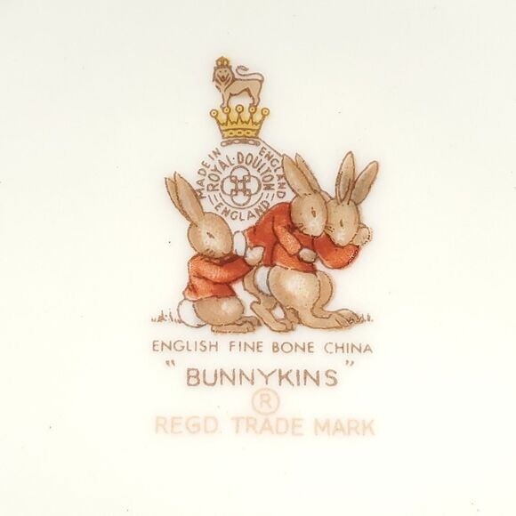 Bunnykins Royal Doulton Childs Cup Rabbits Knitting Easter Baby Gift Bone China - Picture 3 of 15